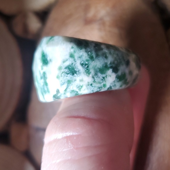 New Faceted Natural Moss Agate Ring. - Picture 8 of 16